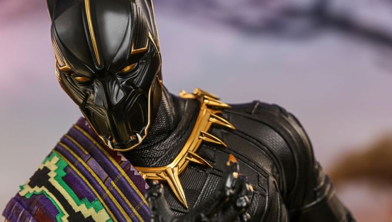 Hot Toys Reveals Regal King T'Chaka Black Panther Figure