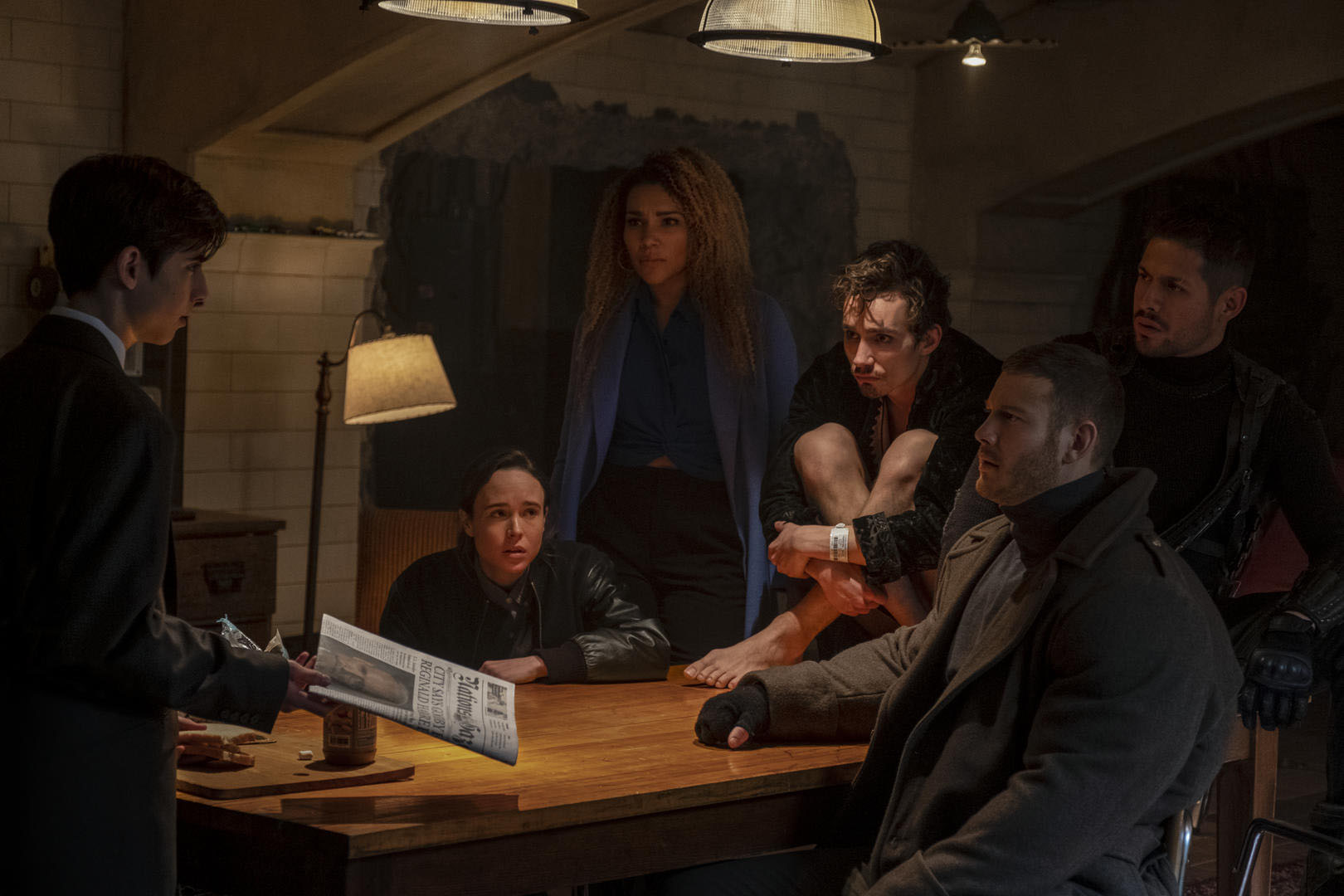 Netflix Sets a Date For The Umbrella Academy, Debuts First Pictures