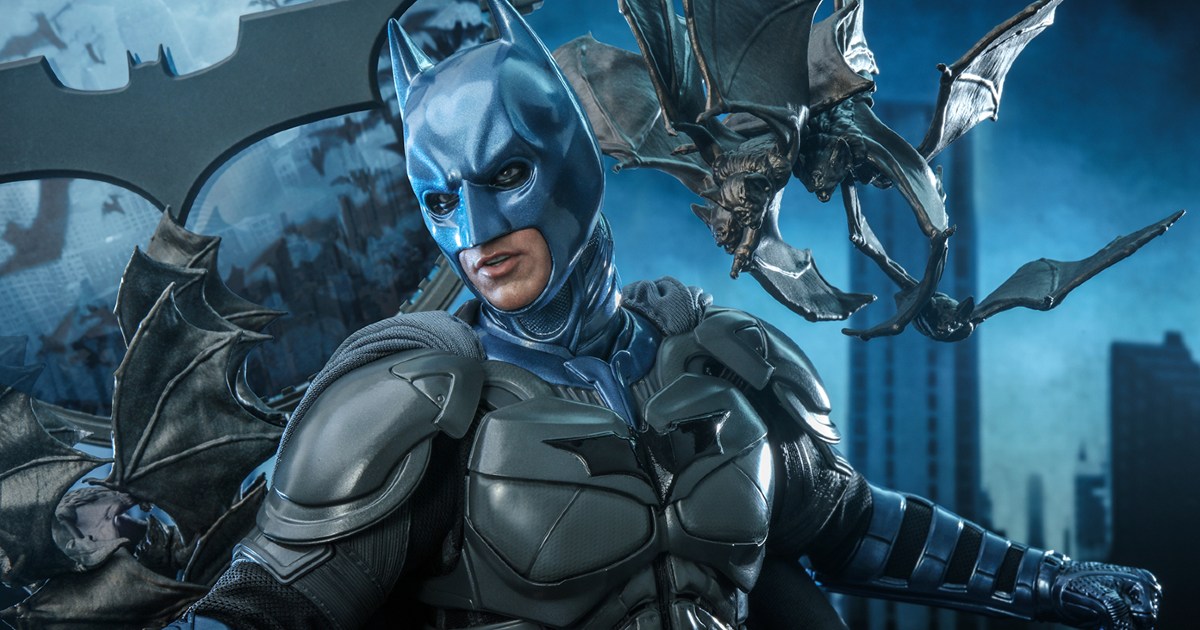 Hot Toys Exclusive Figure Puts Christian Bale in BlueGray Batsuit