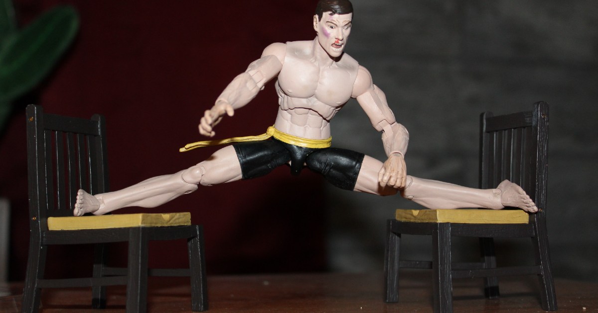 Comprar Figura Jean-Claude Van Damme Blue Gi Deluxe - Mil Comics: Tienda de cómics y figuras