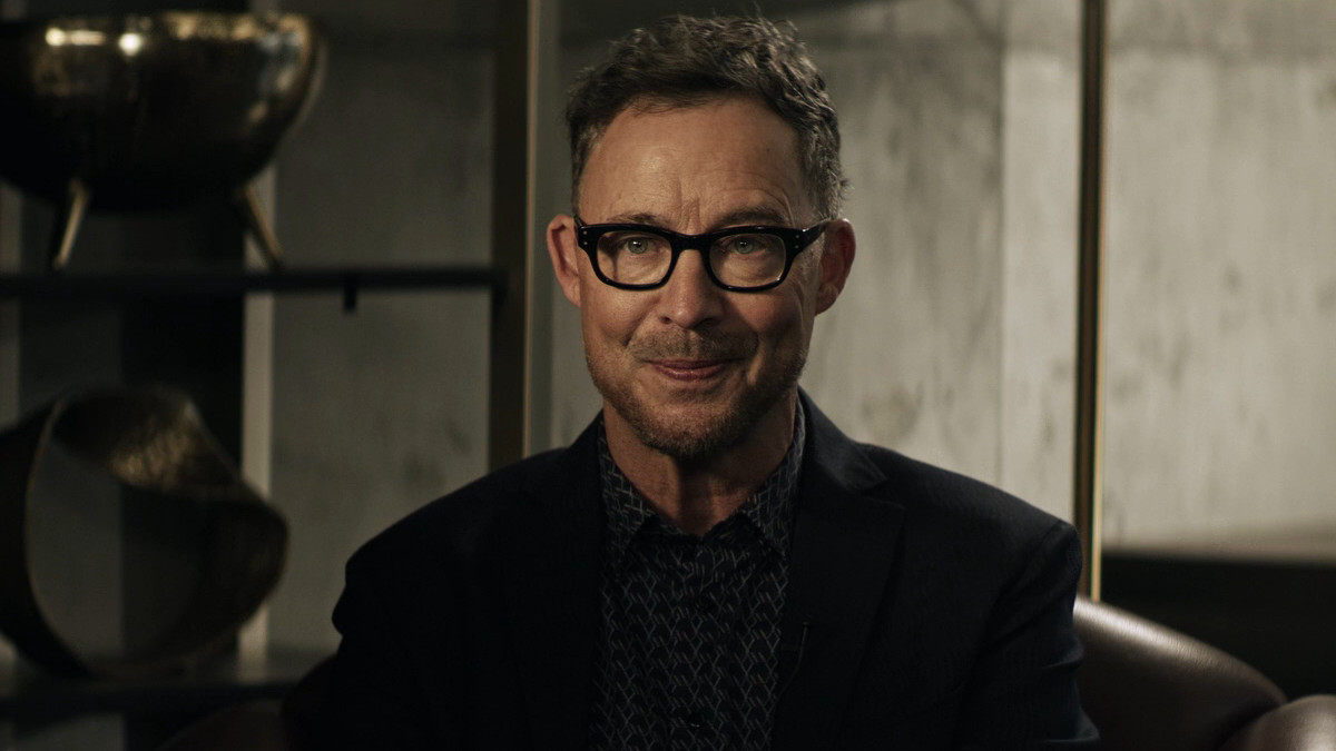 Tom Cavanagh's Superman and Lois Role Could Tease Iconic Villain