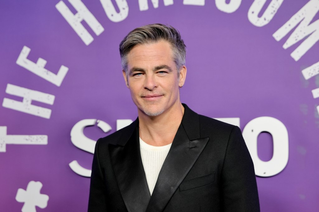 Alien Invasion Movie Alpha Gang Adds Chris Pine & More to Star-Studded Cast