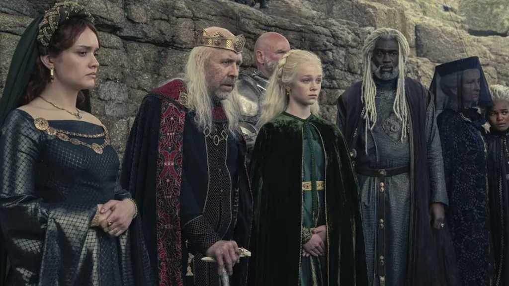 Blurry House of the Dragon Set Video Suggests Trans Actor Is Playing Daeron Targaryen