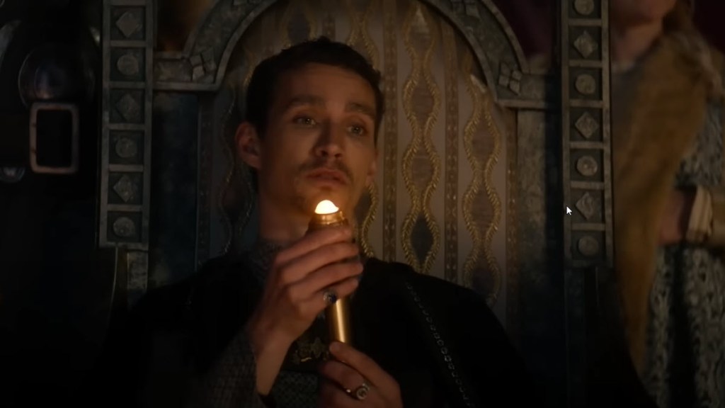 Robert Sheehan as Empeor Draygan in Red Sonja 2025