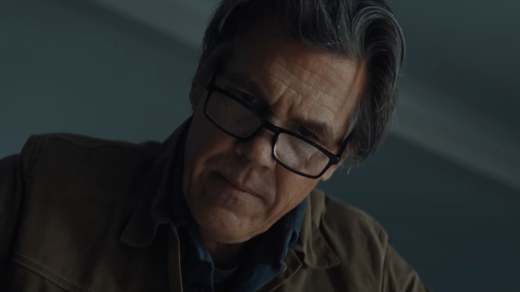 Weapons scary josh brolin julia garner