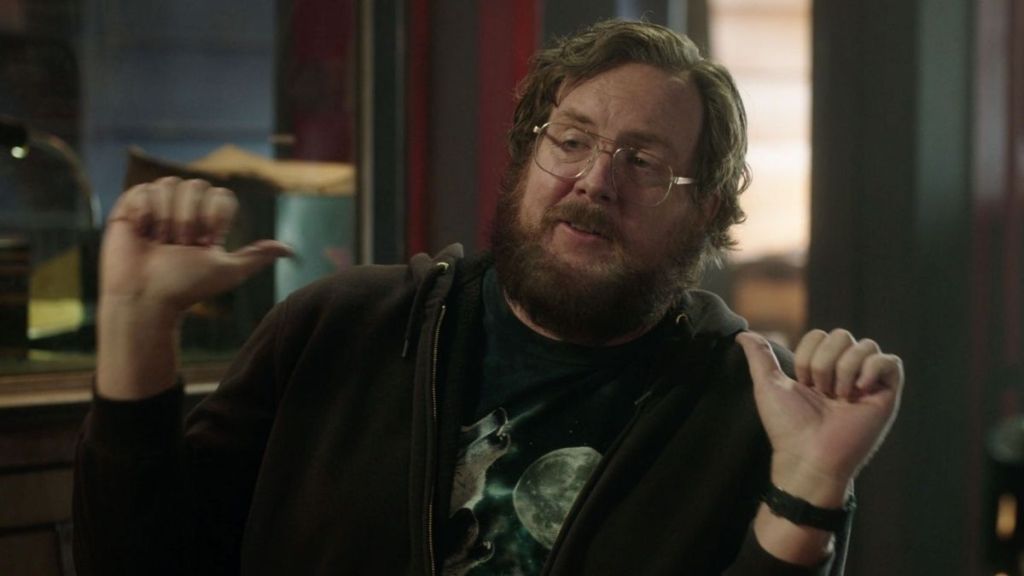 Peacemaker’s Bizarre Deleted Scene Had Economos & Vigilante’s Mother Making Out