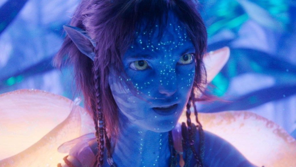 Kiri looks in Avatar: Fire and Ash.