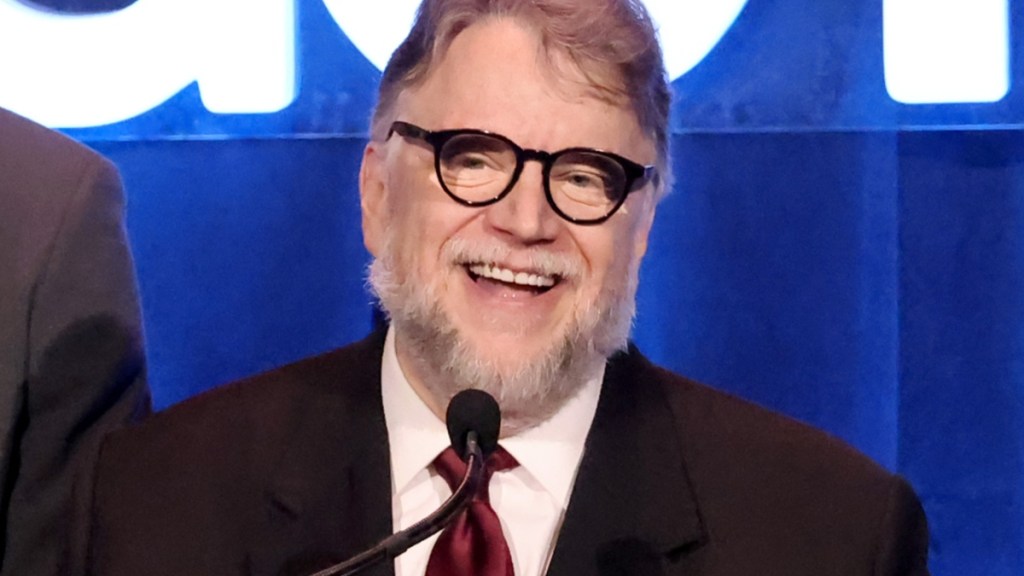 guillermo del toro frankenstein ai