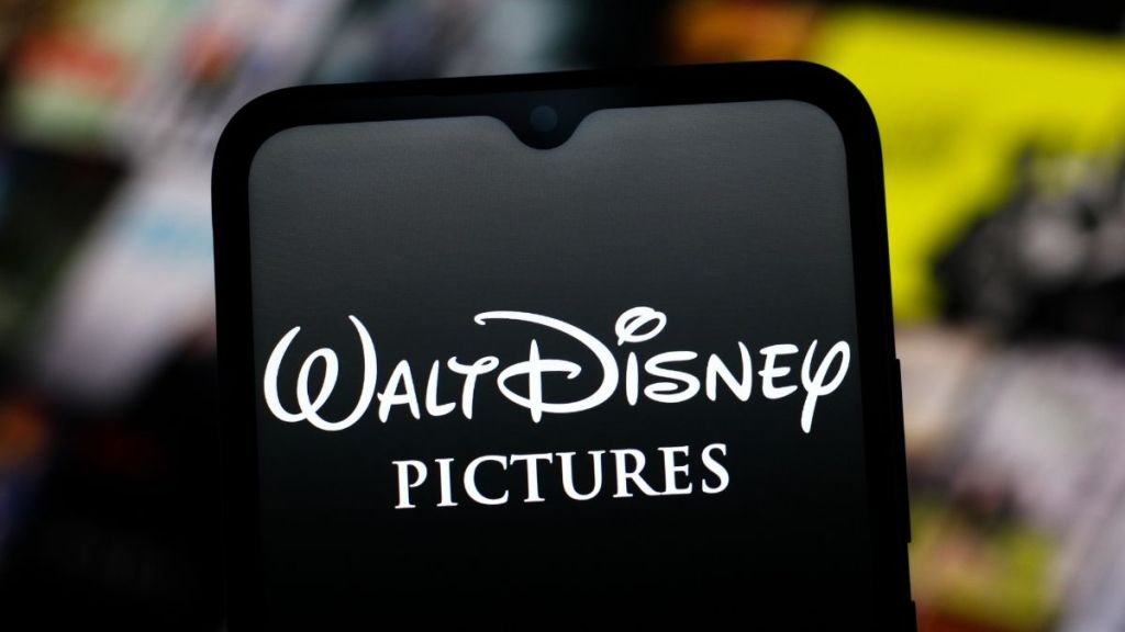 Disney's Billion Dollar Animated Hit To Get a Live-Action Movie - Report