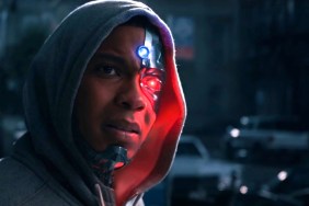 Ray Fisher Returns as Cyborg in New Justice League Photo