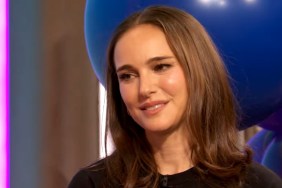 Natalie Portman 'Stole' & 'Lost' 1 Memento From Star Wars Set