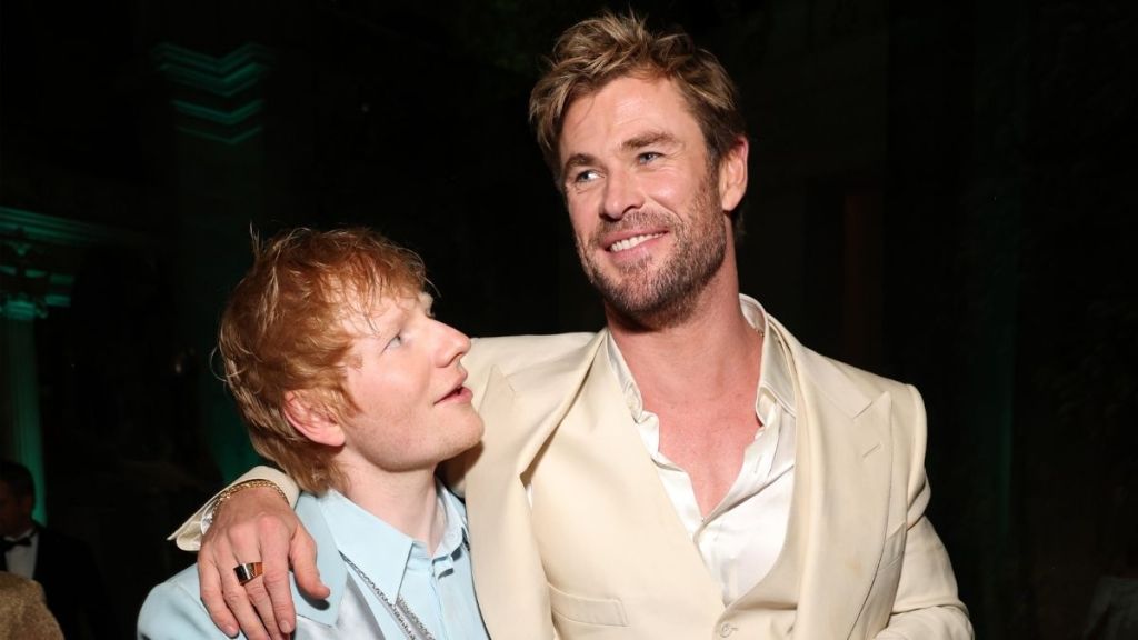 Chris Hemsworth Loses To Ed Sheeran in Arm Wrestling Video of Mural Recreation