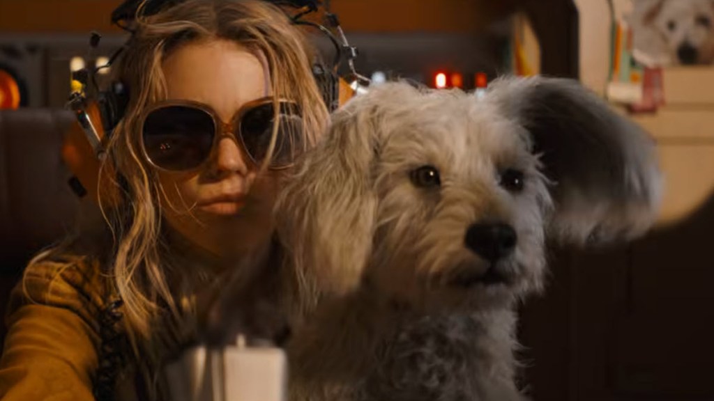 Kara Zor-El and Krypto in Supergirl Trailer