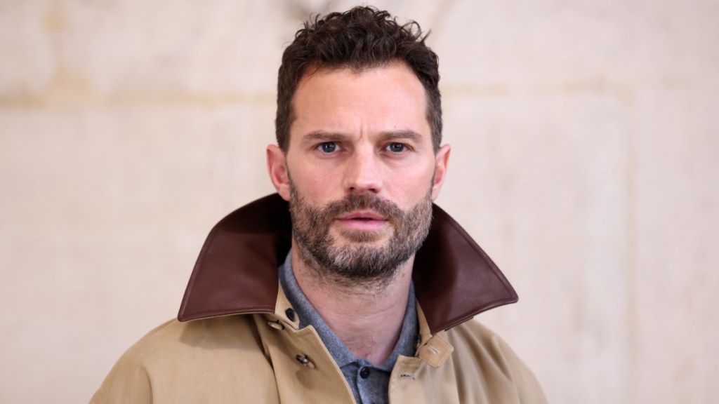 Jamie Dornan’s Aragorn Casting Has the Same 2 Reactions From LOTR Fans