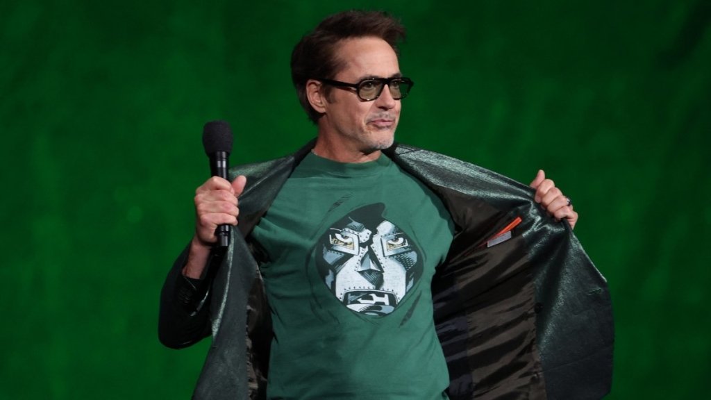 Avengers: Doomsday Trailer Shows Just How Powerful Robert Downey Jr.’s Doctor Doom Is