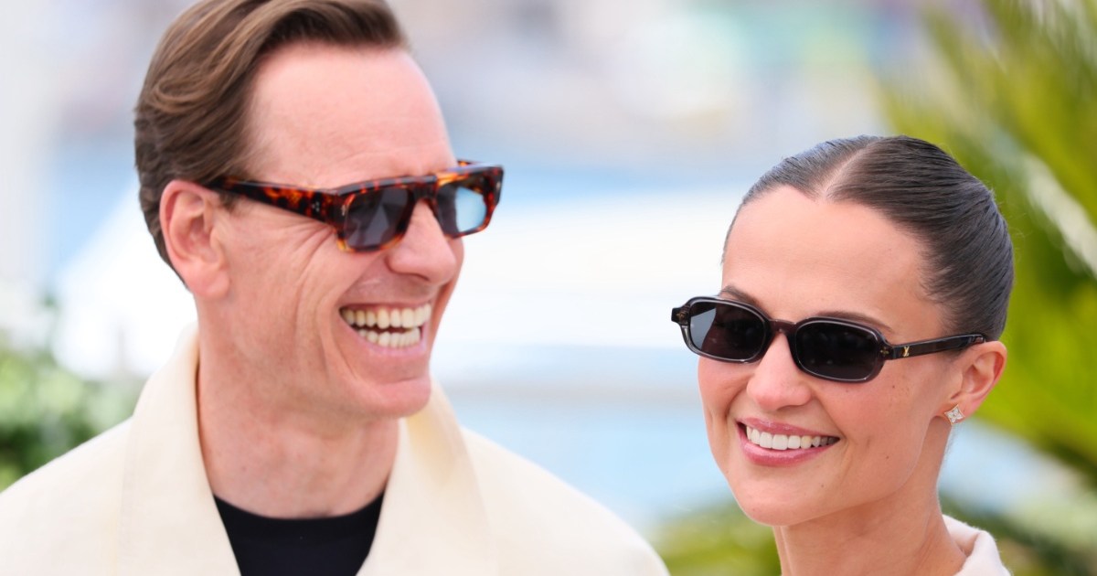 Michael Fassbender & Alicia Vikander Explain Playing Aliens in Korean Sci-Fi Movie
