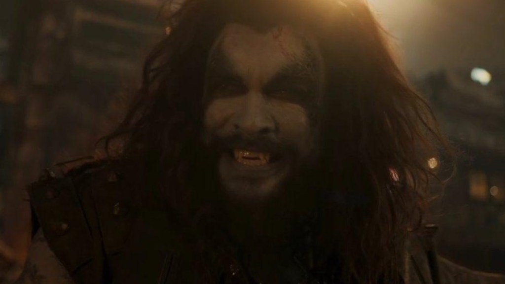 Lobo Starts the Party in Supergirl Spot, Superman Also Returns