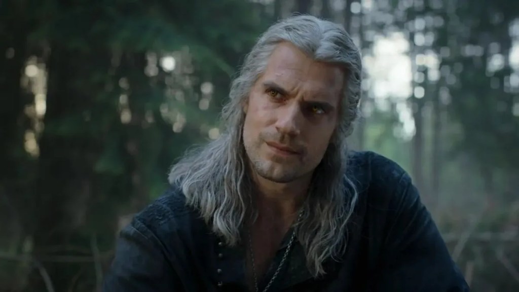 Henry Cavill’s New Look & Another WWE Superstar Revealed in Highlander Set Photos