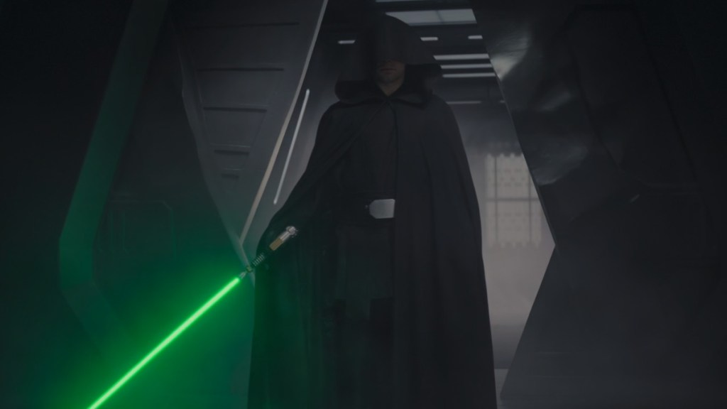 Star Wars: Luke Skywalker’s Lightsaber & Severed Hand Could Be Yours to Own
