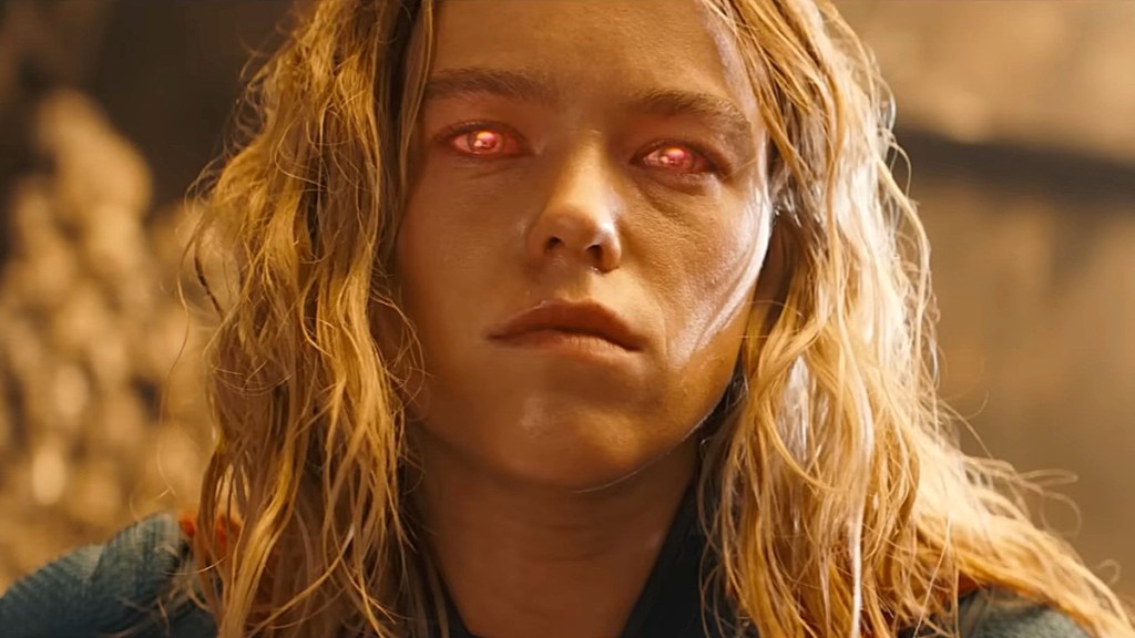 Supergirl Predicted To Lose Opening Box Office Battle After Mixed Reviews