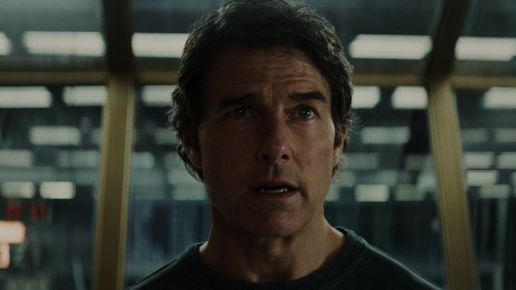 Tom Cruise Praises Steven Spielberg’s Disclosure Day, Reunites With Colin Farrell & More