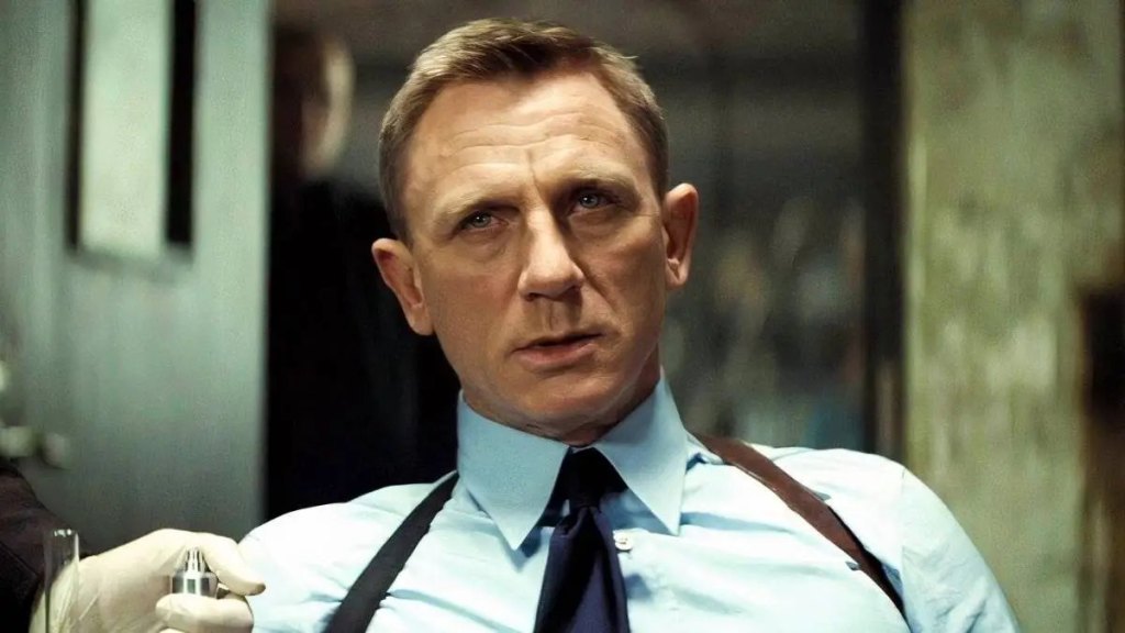Top James Bond Candidate Reportedly Drops Out of New 007 Actor Race