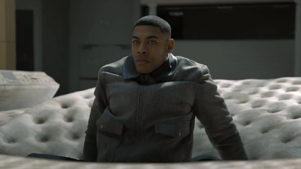 Aaron Pierre as John Stewart Jr. in Lanterns Season 1 Episode 3 OutKast