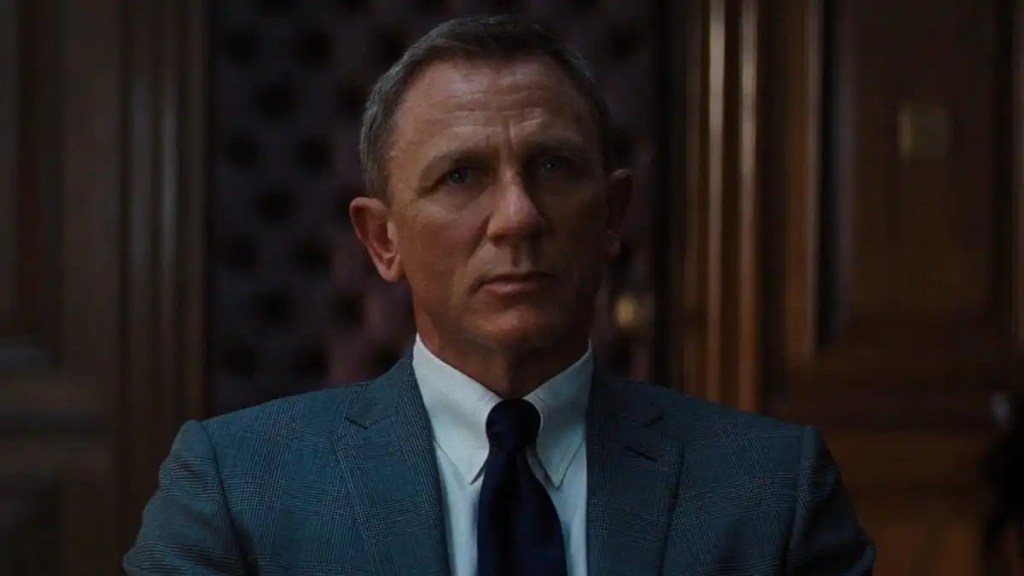 Forget Jacob Elordi & Callum Turner, James Bond Needs to Make Its Next Star