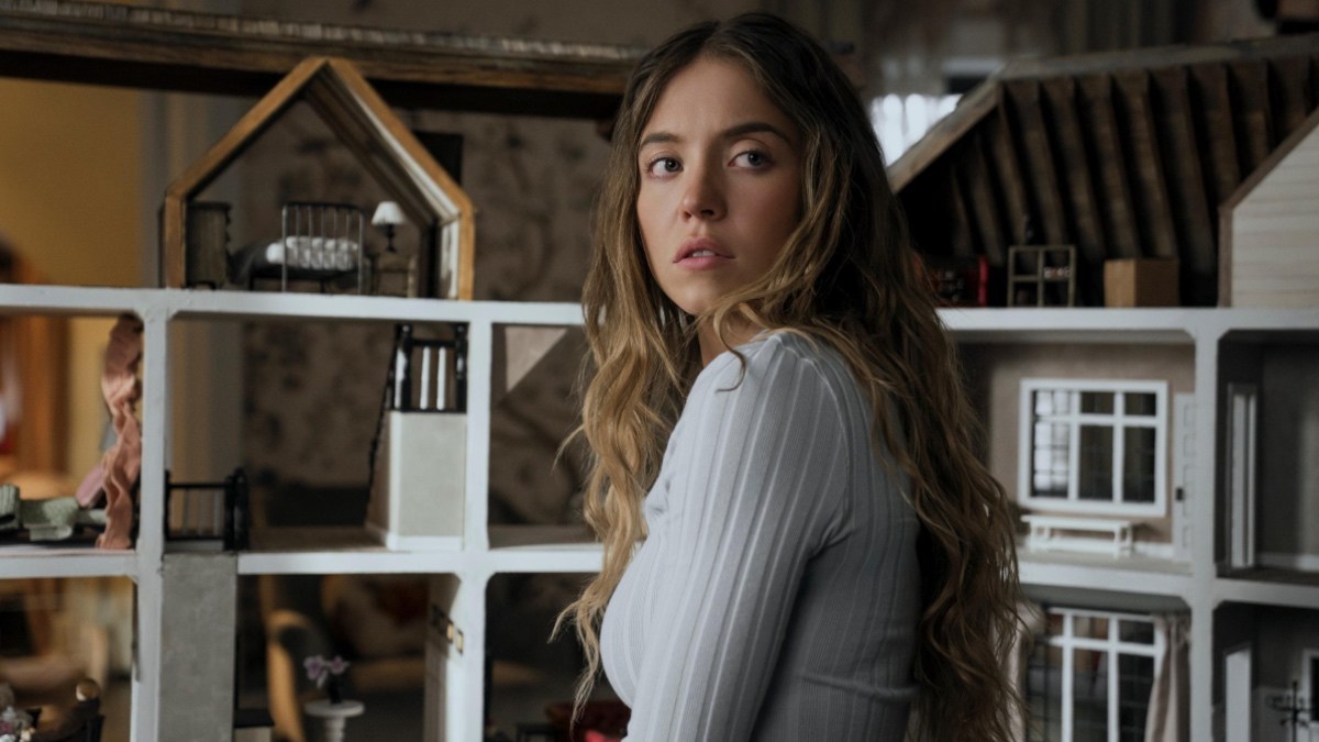 Sydney Sweeney’s Wonder Woman Photos Have DC Fans Saying the Same Thing