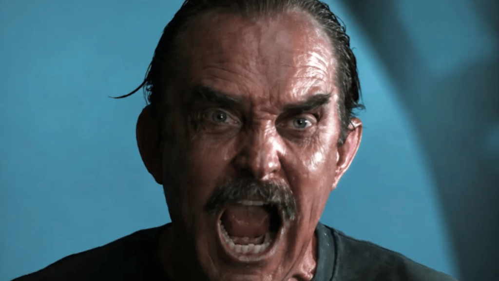 ‘So Beautiful’: Why Lanterns Fans Like DCU’s Sinestro Way More Than Mark Strong’s