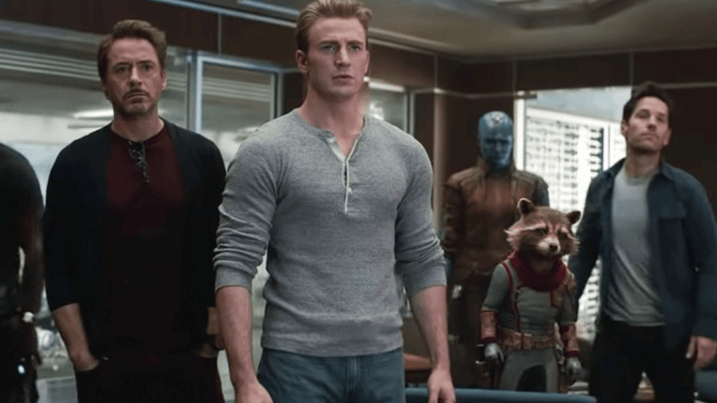 Avengers: Endgame Encore Popcorn Bucket Gives MCU Fans Their Own Nano Gauntlet