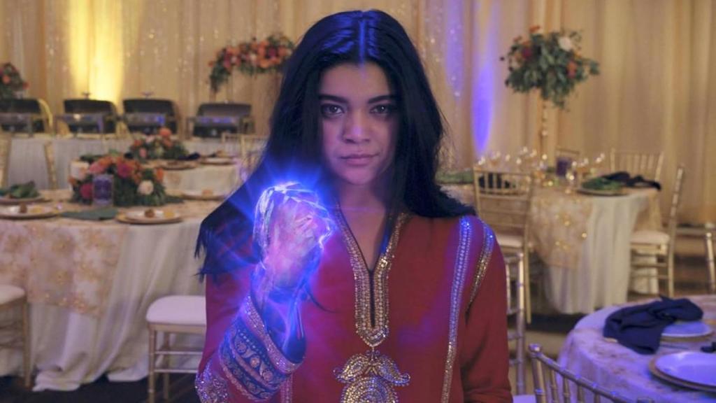 Why Ms. Marvel Star Iman Vellani Wants Fewer MCU Team-Ups After The Marvels