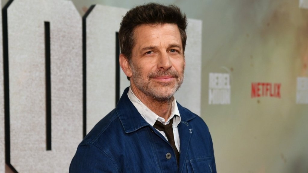Zack Snyder Why Justice League Director Was Spotted at Warner Bros. Revealed