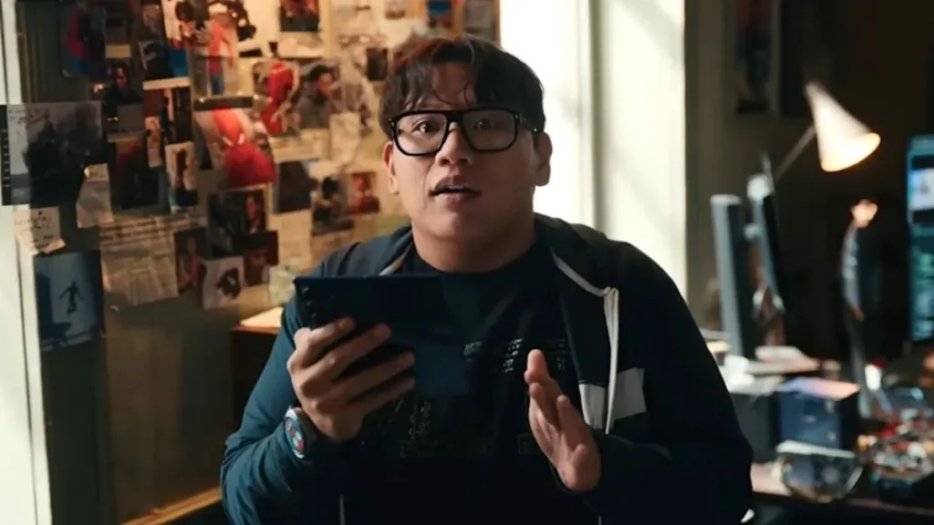 Jacob Batalon Reveals Why Ned Created the Spidey Tracker in Spider-Man: Brand New Day