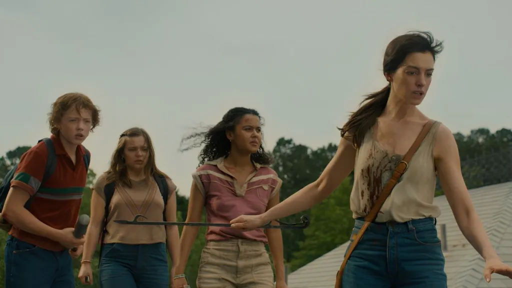 The End of Oak Street’s Rotten Tomatoes Score Is Higher Than Every Jurassic World Movie