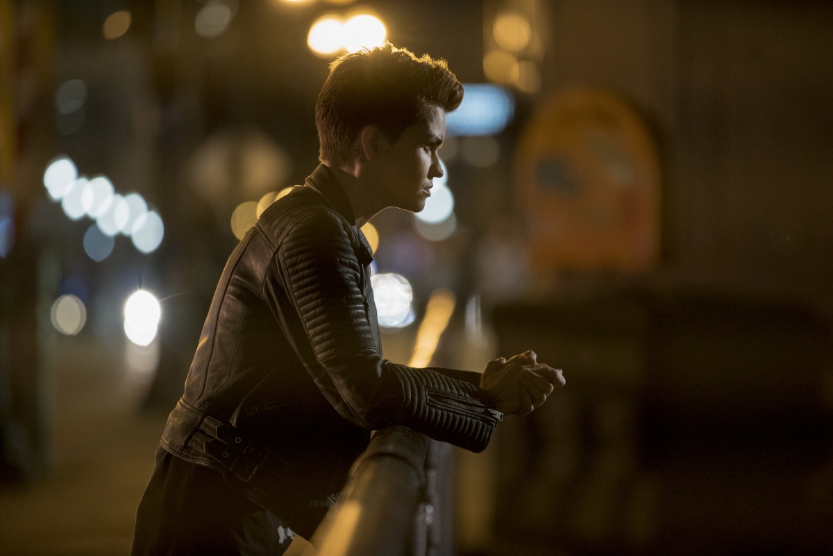 Batwoman -- Image Number: BWN105c_0004.jpg -- "Mine Is a Long and a Sad Tale" -- Pictured: Ruby Rose as Kate Kane -- Photo: Jeffery Garland/The CW -- Â© 2019 The CW Network, LLC. All Rights Reserved.
