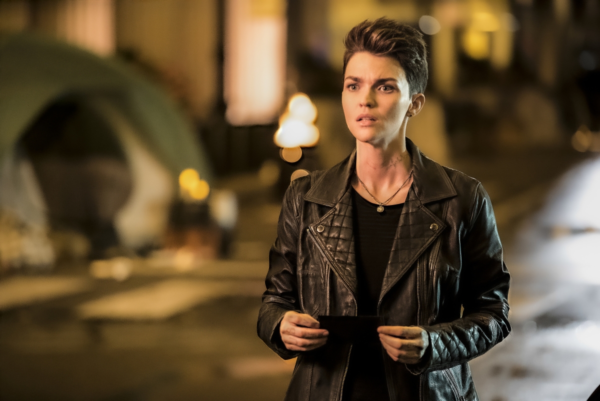 Batwoman --"The Rabbit Hole" -- Image Number: BWN102d_0103.jpg -- Pictured: Ruby Rose as Kate Kane -- Photo: Jeffery Garland/The CW -- Â© 2019 The CW Network, LLC. All Rights Reserved.