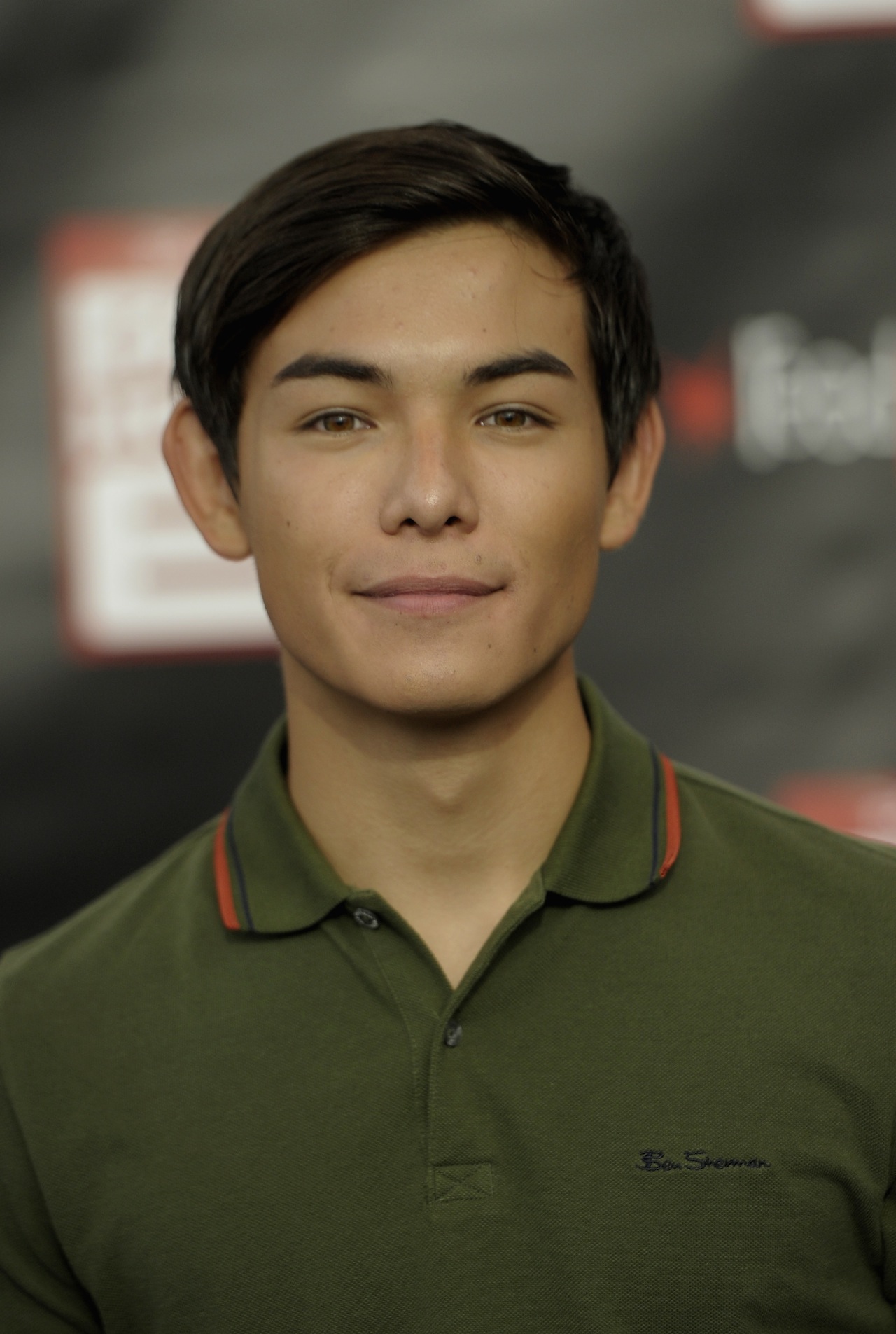 NEW YORK, NY - OCTOBER 09:  Actor Ryan Potter attends Walt Disney Studios' 2014 New York Comic Con presentations of "Big Hero 6" and "Tomorrowland" at the Javits Convention Center on Thursday October 9, 2014 in New York City.  (Photo by Stephen Lovekin/Getty Images for Disney) *** Local Caption *** Ryan Potter