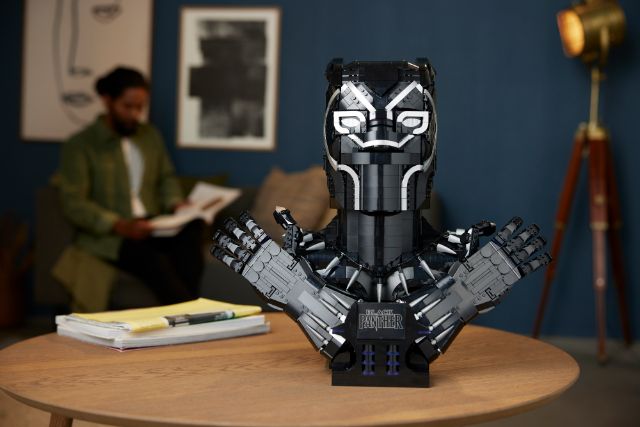 LEGO Black Panther 9
