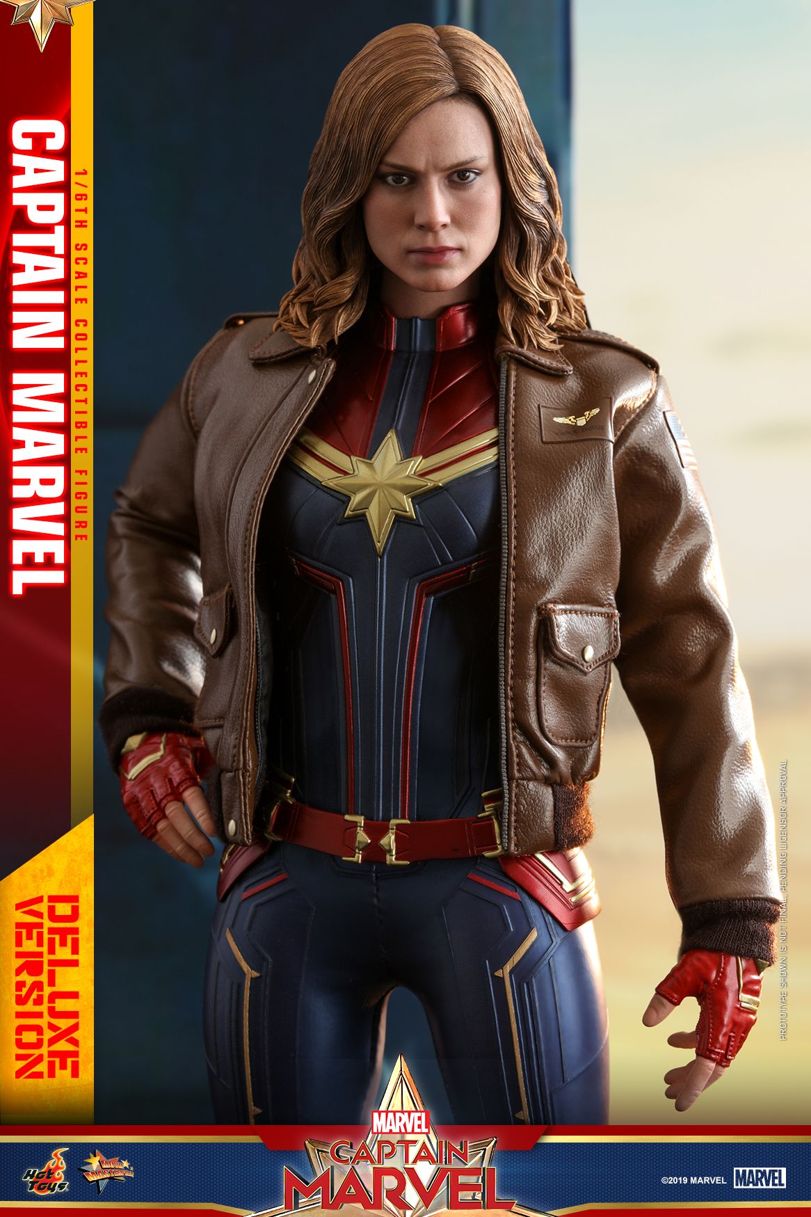 Hot Toys Captain Marvel Captain Marvel Collectible Figure Deluxe_pr11