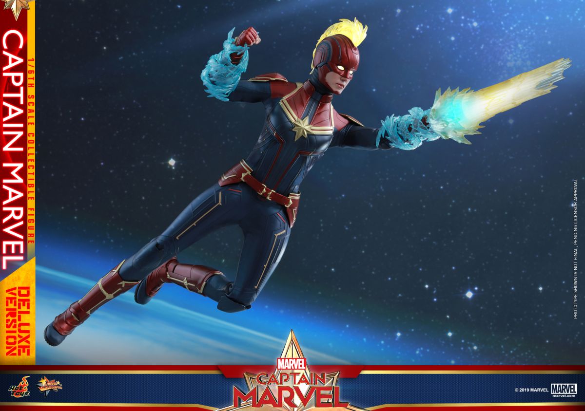 Hot Toys Captain Marvel Captain Marvel Collectible Figure Deluxe_pr16