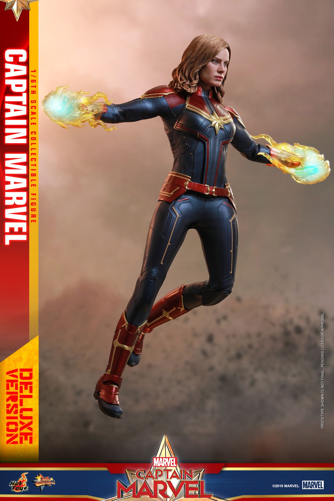 Hot Toys Captain Marvel Captain Marvel Collectible Figure Deluxe_pr3