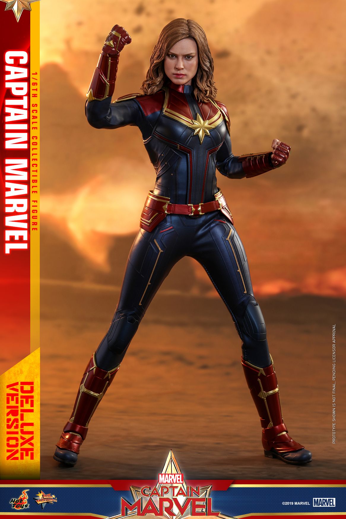 Hot Toys Captain Marvel Captain Marvel Collectible Figure Deluxe_pr5