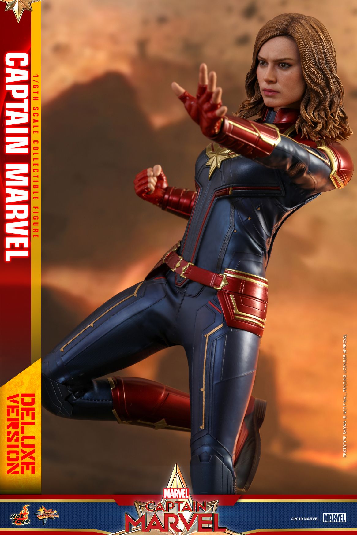 Hot Toys Captain Marvel Captain Marvel Collectible Figure Deluxe_pr6