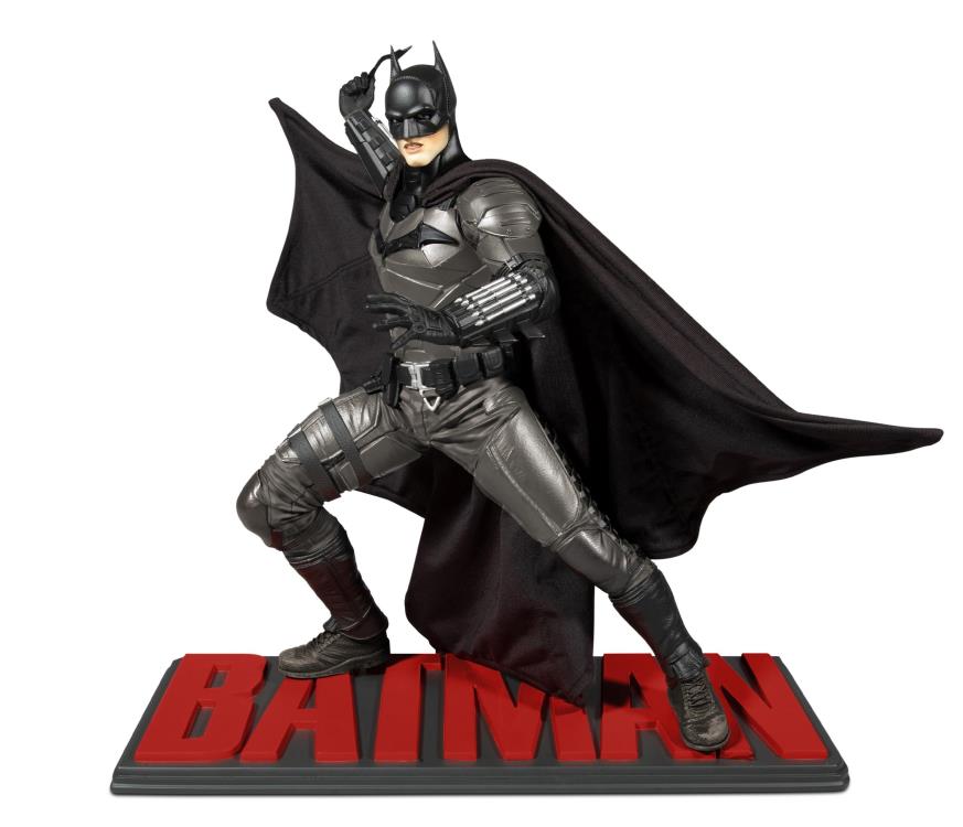 The Batman statue 2