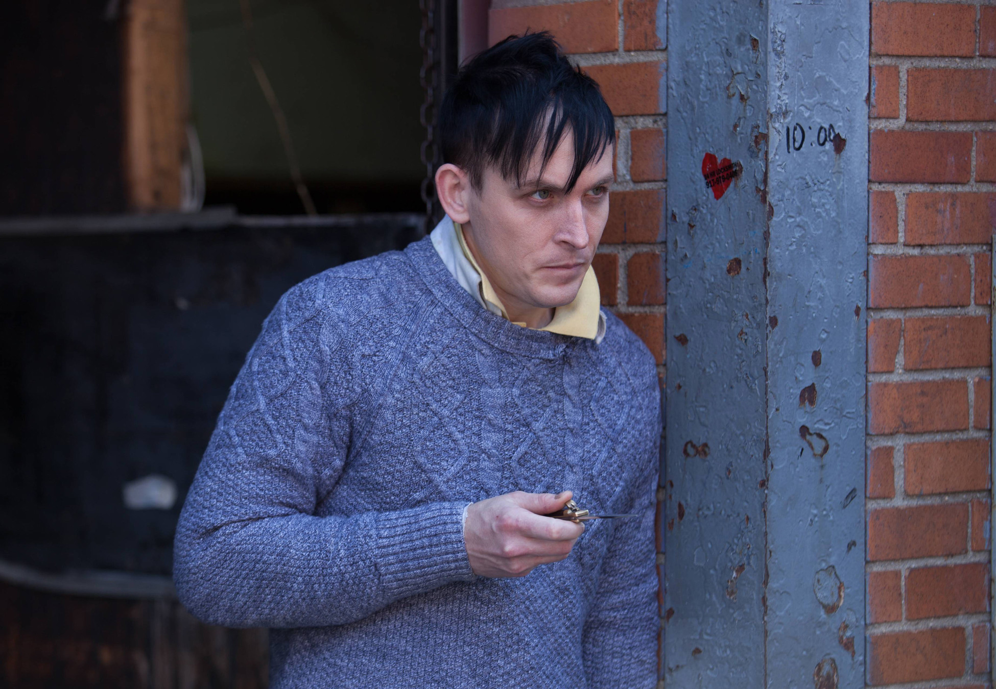GOTHAM: Oswald Cobblepot (Robin Lord Taylor) returns to Gotham in the "The Balloonman" episode of GOTHAM airing Monday, Oct. 6 (8:00-9:00 PM ET/PT) on FOX. Â©2014 Fox Broadcasting Co. Cr: Jessica Miglio/FOX