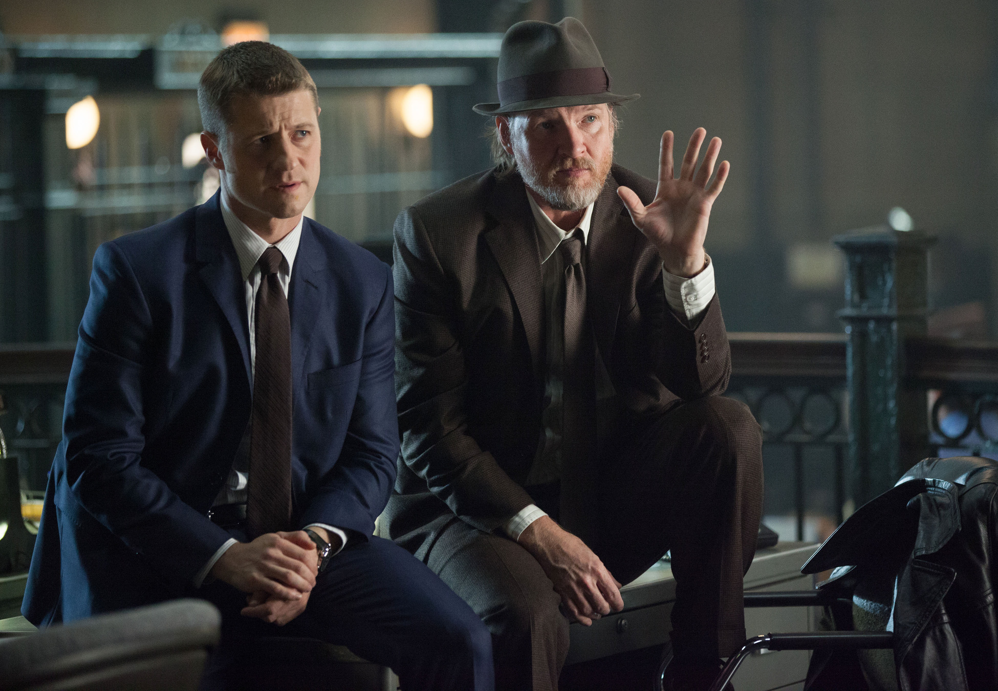 GOTHAM: Detecitves James Gordon (Ben McKenzie, L) and Harvey Bullock (Donal Logue, R) learn information about a case in the "Harvey Dent" episode of GOTHAM airing Monday, Nov. 17 (8:00-9:00 PM ET/PT) on FOX. Â©2014 Fox Broadcasting Co. Cr: Jessica Miglio/FOX