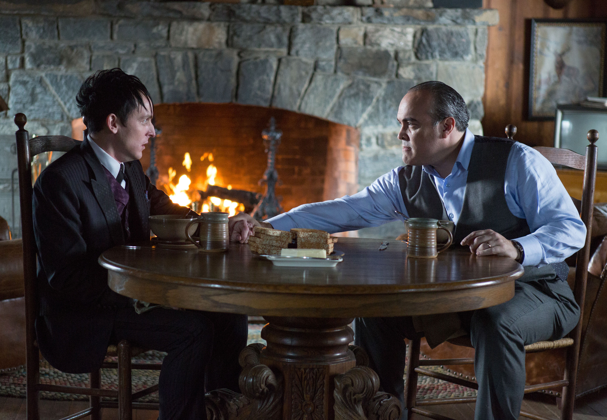 GOTHAM: Maroni (guest star David Zayas, R) tests Oswald Cobblepot's (Robin Lord Taylor, L) loyalty in the "The Fearsome Dr. Crane" episode of GOTHAM airing Monday, Feb. 2 (8:00-9:00 PM ET/PT) on FOX. Â©2015 Fox Broadcasting Co. Cr: Jessica Miglio/FOX