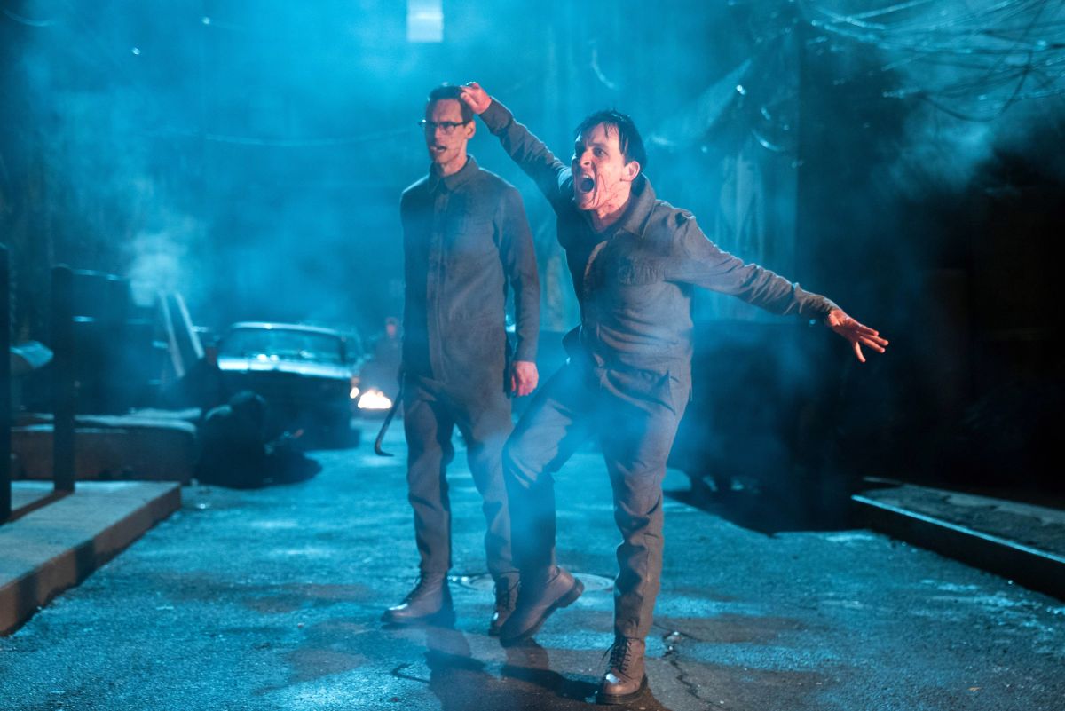 GOTHAM: L-R: Cory Michael Smith and Robin Lord Taylor in the âHeroes Rise: All Will Be Judgedâ episode of GOTHAM airing Monday, May 22 (8:00-9:01 PM ET/PT) on FOX.  Cr: Jessica Miglio/FOX