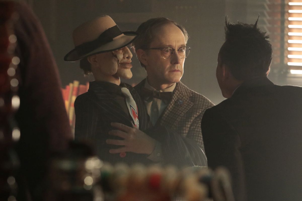 GOTHAM: Guest star Andrew Sellon in the âNothingâs Shockingâ episode of GOTHAM airing Thursday, Feb. 28 (8:00-9:00 PM ET/PT) on FOX. Â©2019 Fox Broadcasting Co. Cr: FOX